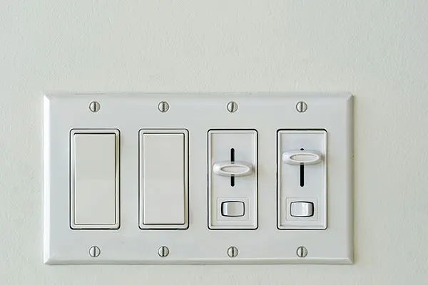 Light switches vs light dimmers